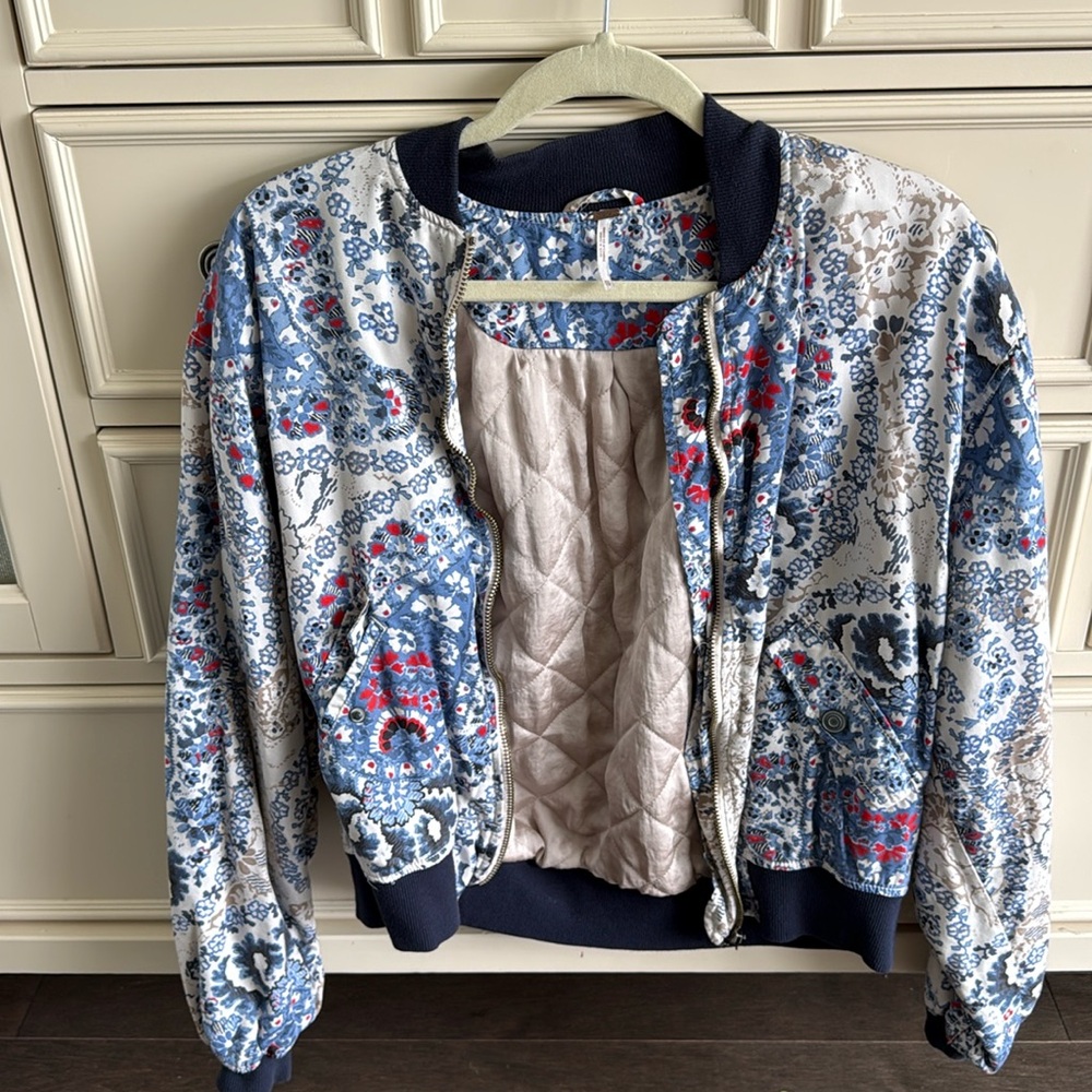 Free people bomber jacket